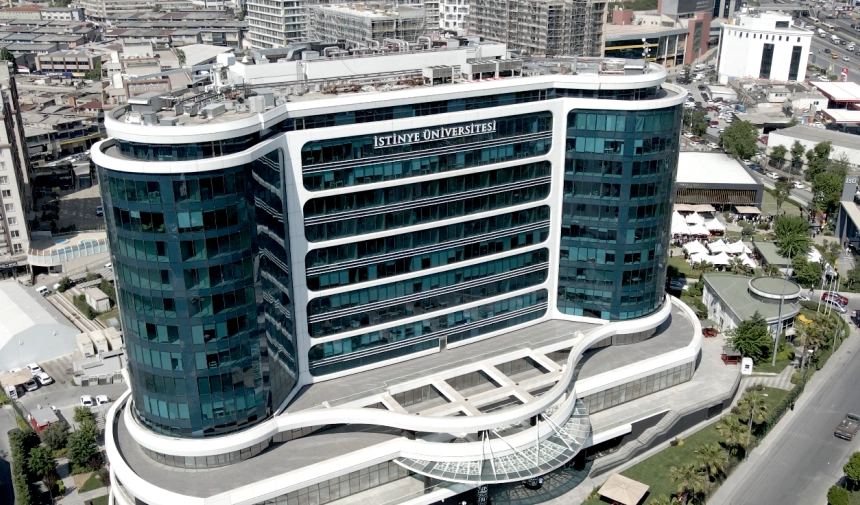 İstinye Üniversitesi